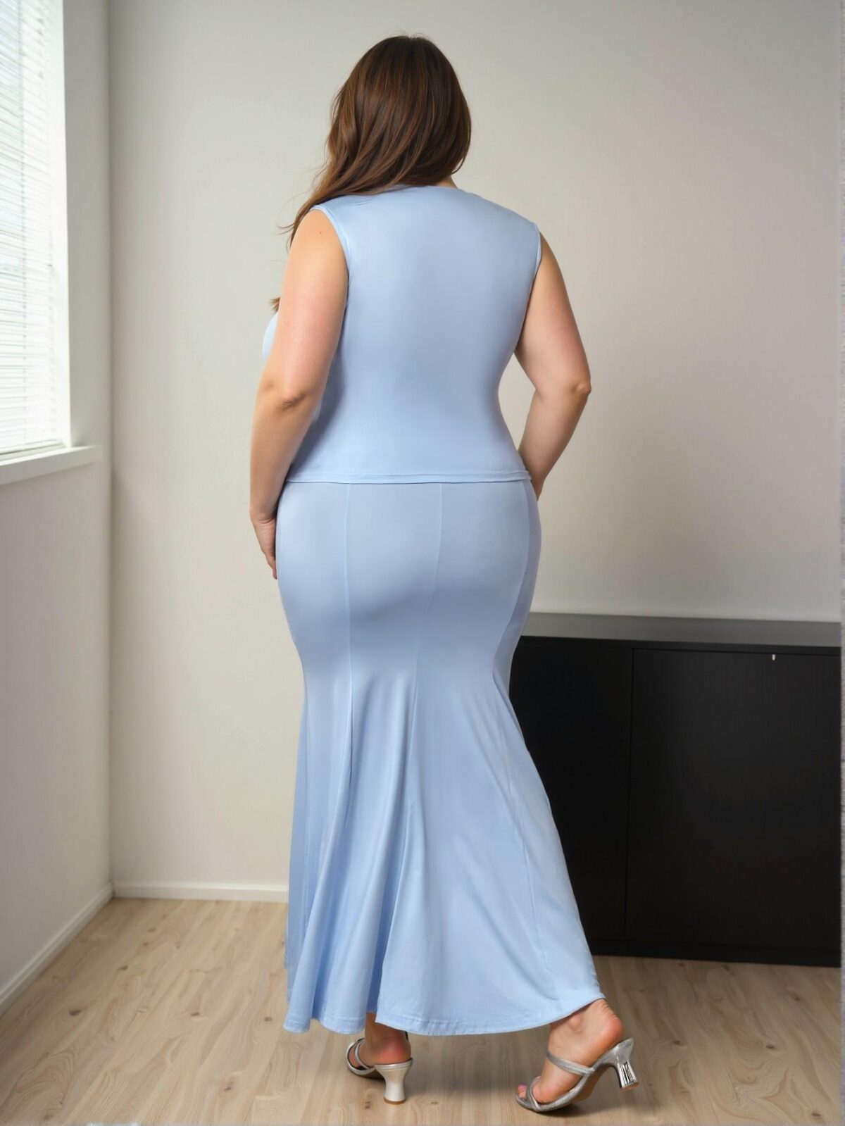 Elegant Baby Blue Stylish Twist Front Crop Top with Bodycon Maxi Pencil Skirt Set for Spring and Summer - Chic, Classy and Trendy Fashion Style to Dress to Impress - Image 3