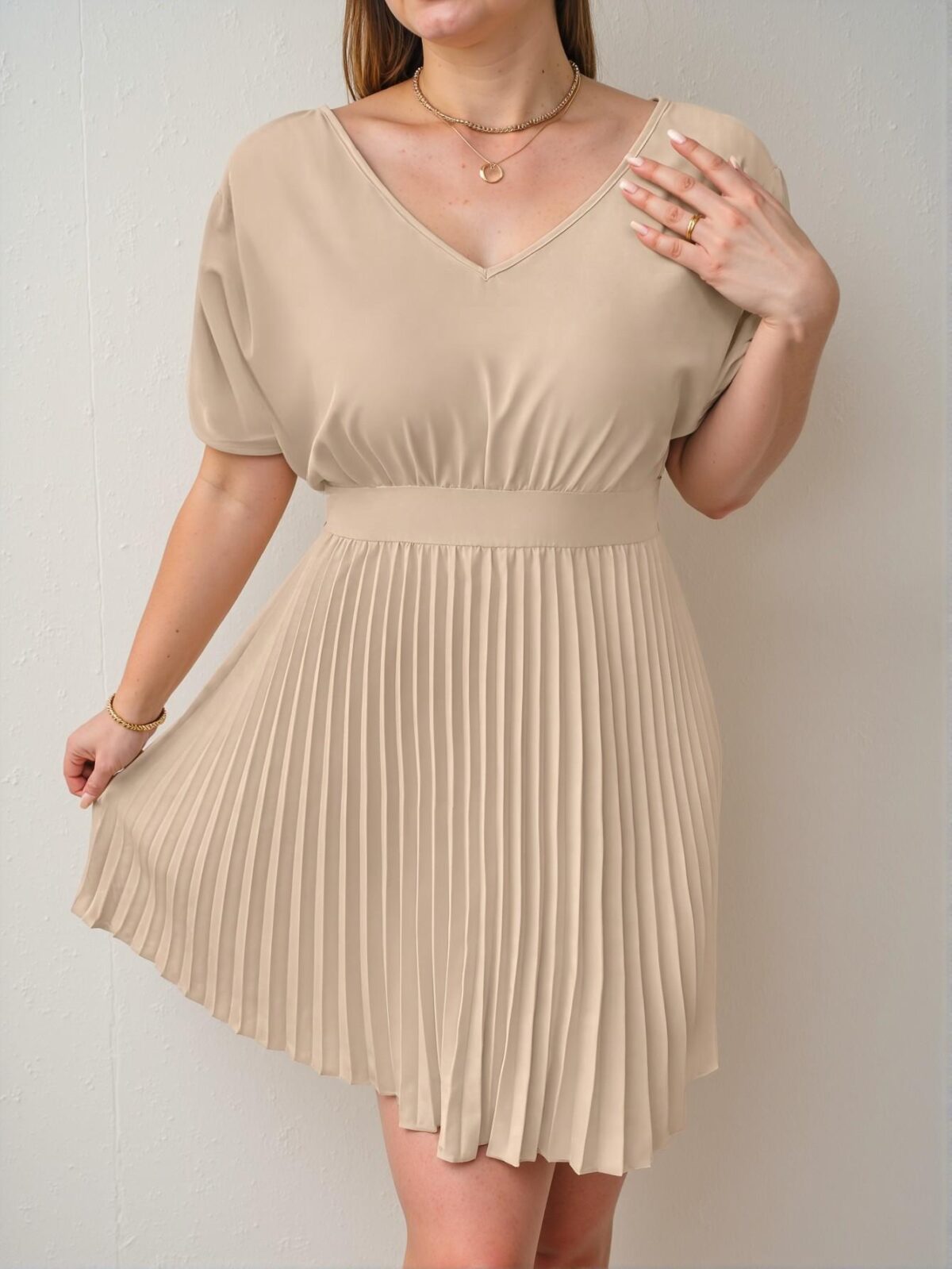 Elegant Apricot Chic V-Neck Batwing Sleeve Pleated Hem Dress for Casual Spring and Summer Occasions - Chic, Classy and Trendy Fashion Style to Dress to Impress - Image 4
