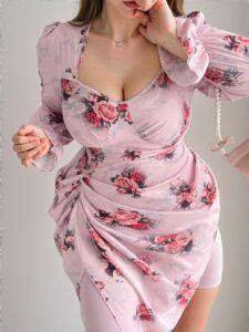 Elegant Pink Pleated Long Sleeve Floral Print Maxi Dress with Heart-Shaped Collar and Split Hem for a Romantic Vintage Look - Chic, Classy and Trendy Fashion Style to Dress to Impress
