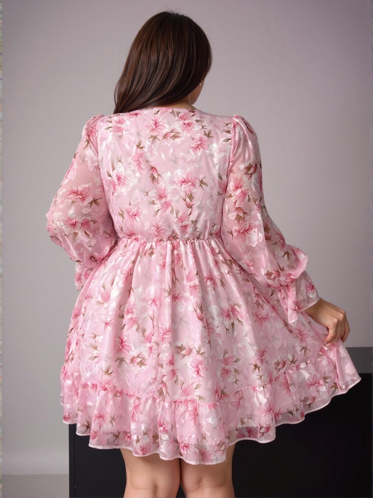 Elegant Pink Charming Floral Flounce Sleeve Ruffle Hem Mini Dress in Retro French Style for Early Autumn and Spring Celebrations - Chic, Classy and Trendy Fashion Style to Dress to Impress - Image 2