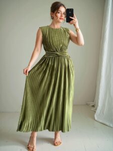 Elegant Green Vintage-Inspired Sleeveless Midi Dress with Gathered Waist and Pleated Hem for Spring and Summer - Chic, Classy and Trendy Fashion Style to Dress to Impress